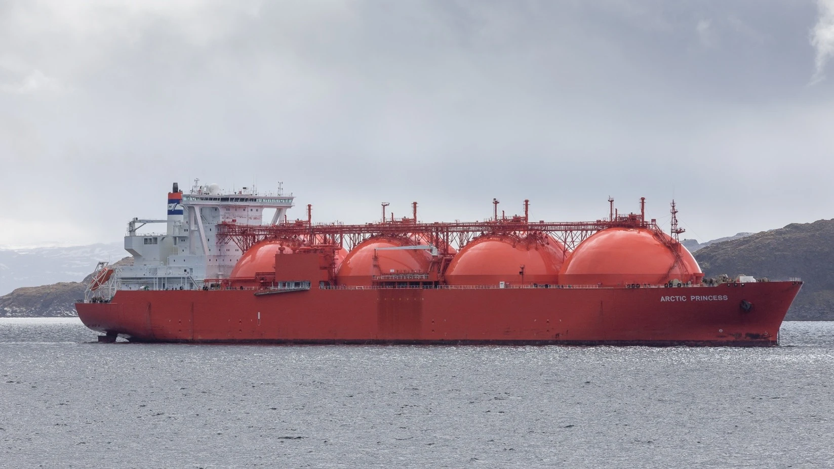Europe Risks LNG Shortage Amid Persian Gulf Conflicts
