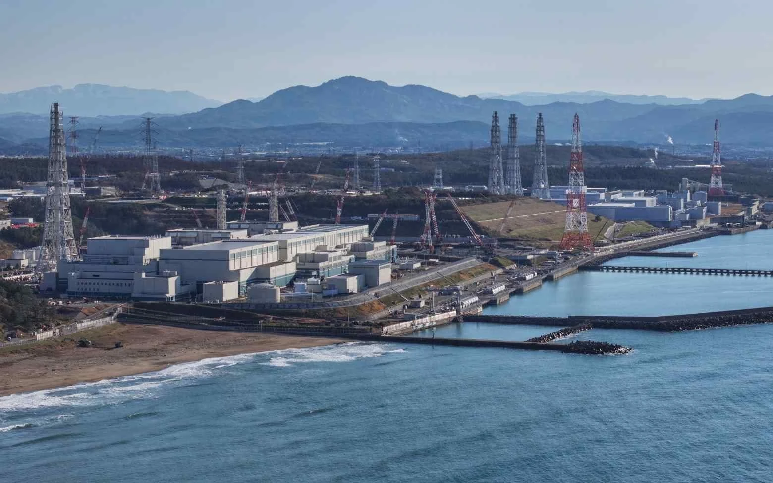 Japan to Restart World's Largest Nuclear Plant After 14 Years