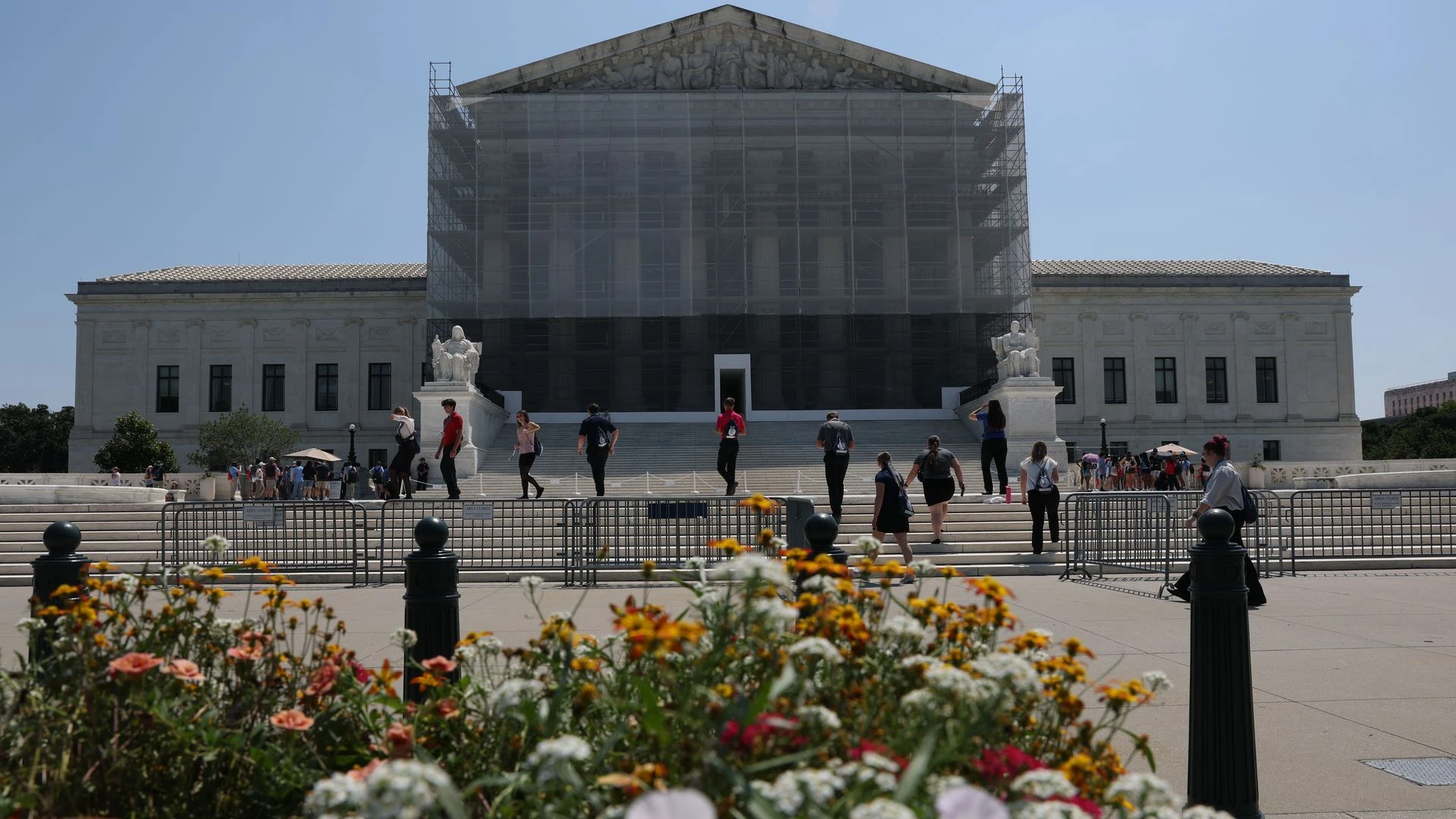 Supreme Court to Decide Legality of Trump's Tariffs