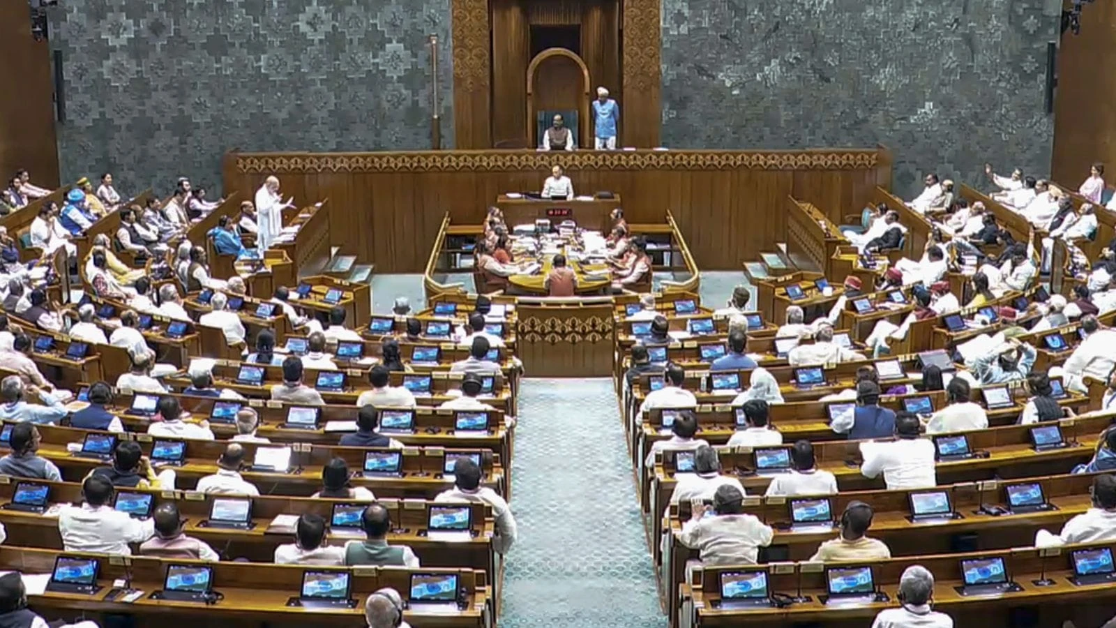 Modi government fails to pass Women's Reservation Bill