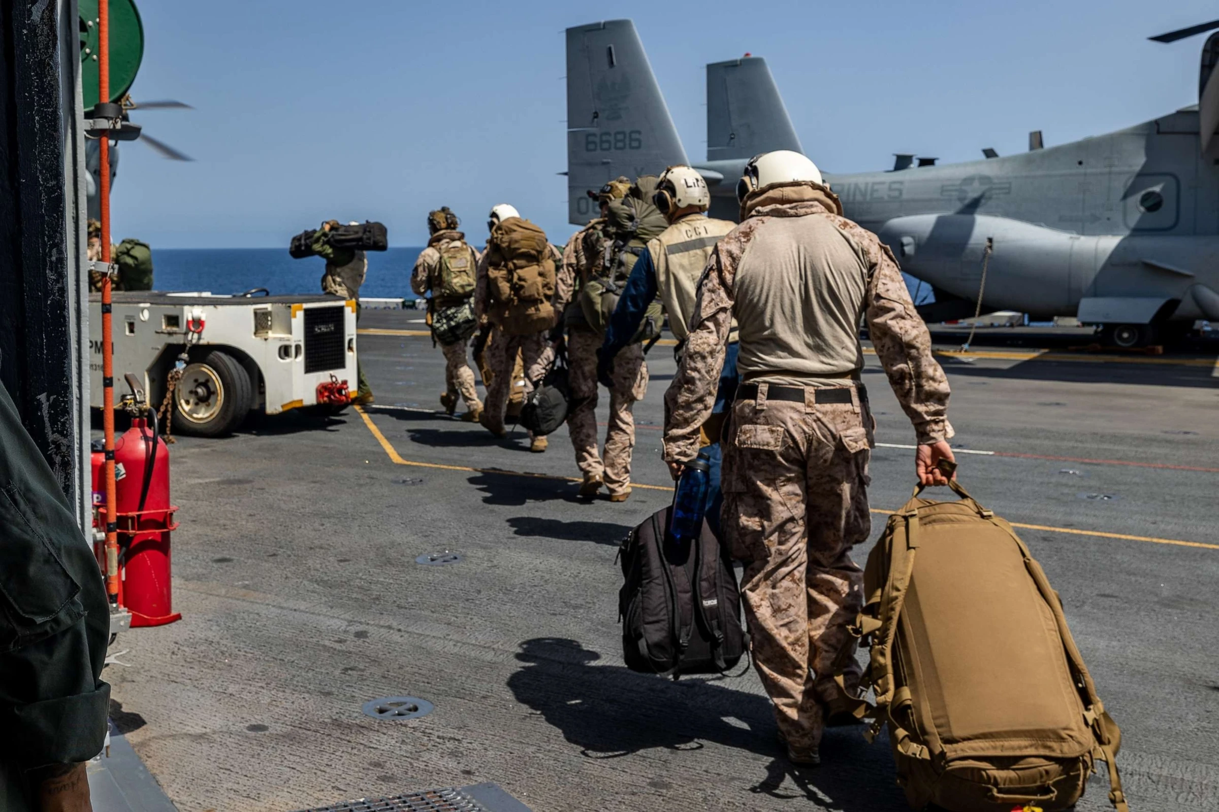 US Deploys Marines and Warships to Middle East