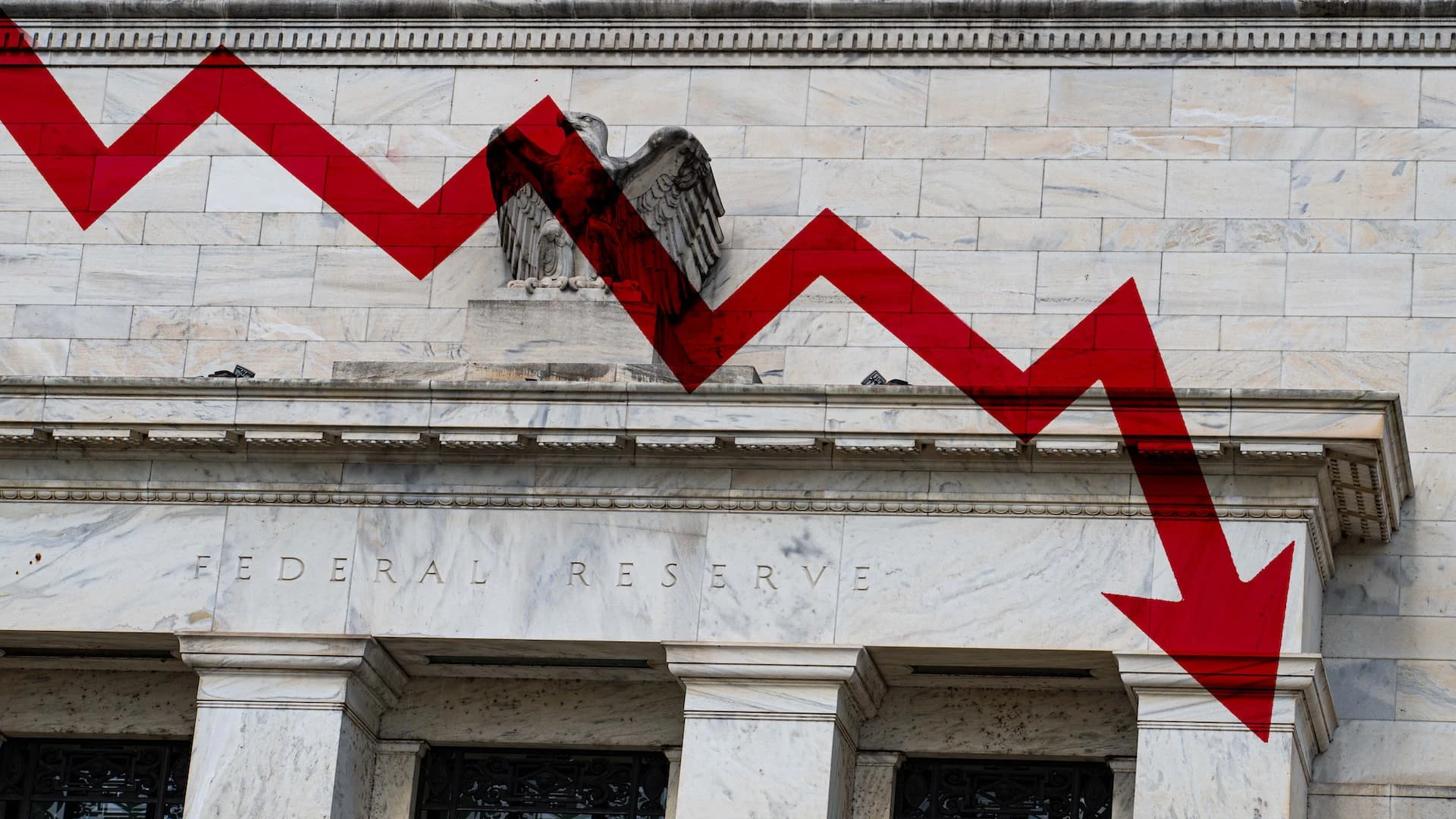 Federal Reserve Holds Interest Rates Amid Rising Inflation
