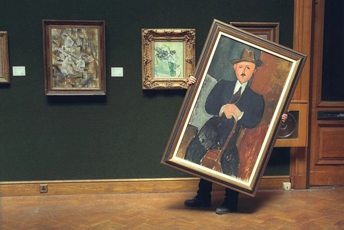 Judge Orders Return of Modigliani Painting to Heir