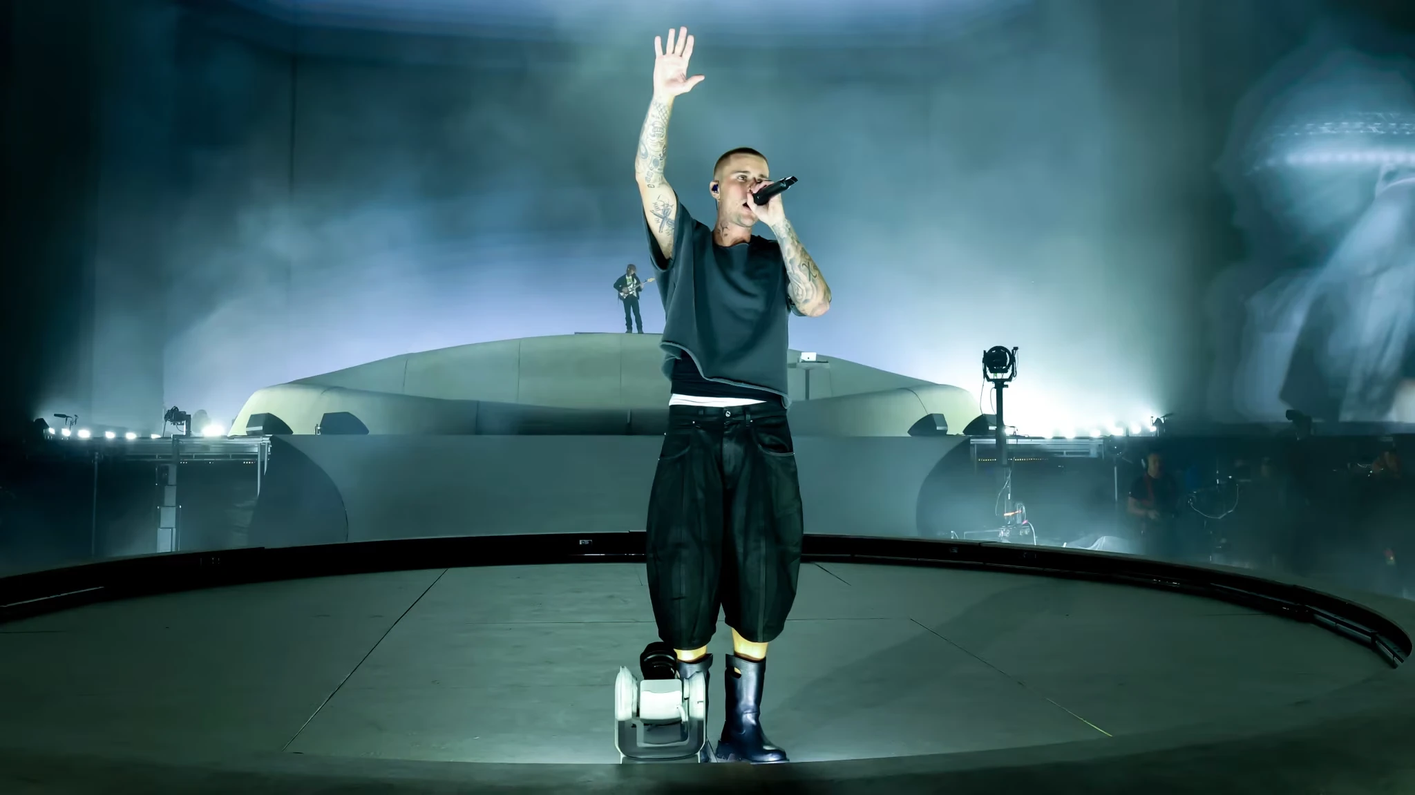 Justin Bieber Returns to Stage at Coachella 2026