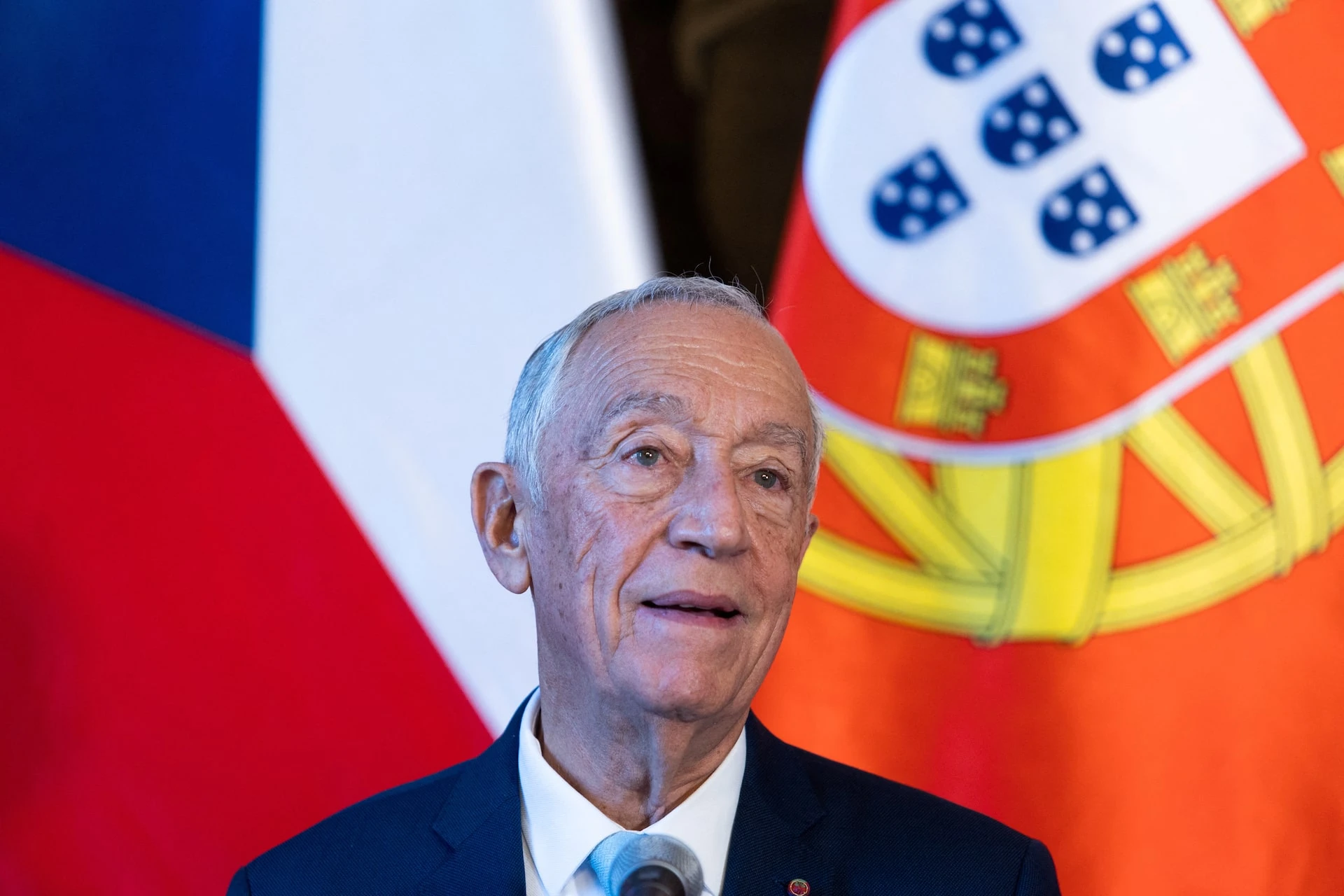 Portugal Holds Presidential Runoff Amid Flooding Crisis