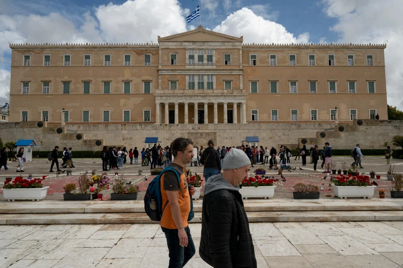Greece reshuffles cabinet amid EU subsidy scandal