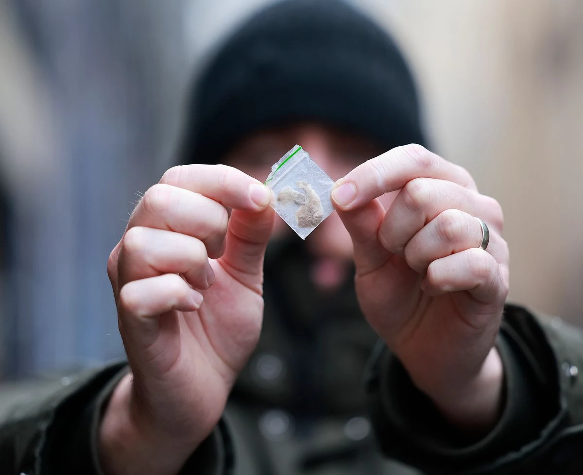 UK Sees Surge in Nitazene-Related Deaths Amid Drug Crisis