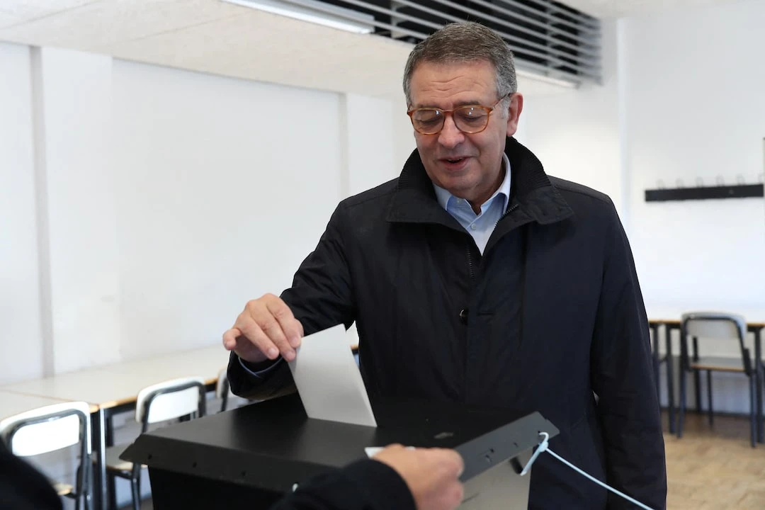 Seguro and Ventura advance to Portugal presidential runoff