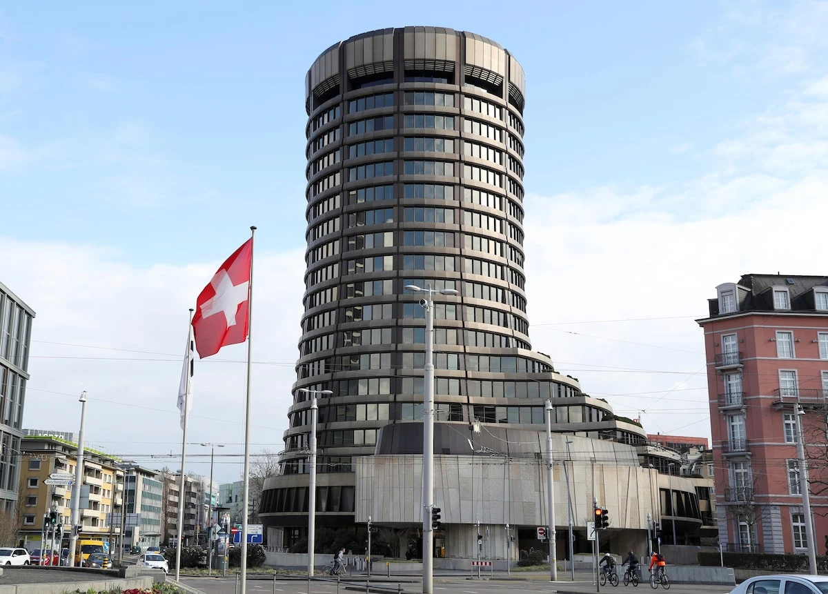 Finnish Central Bank Governor Warns on Fed Independence