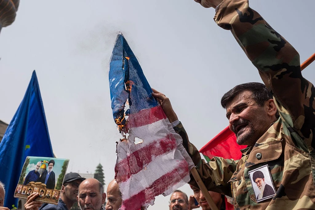 US Orders Evacuation of Non-Essential Embassy Staff in Beirut