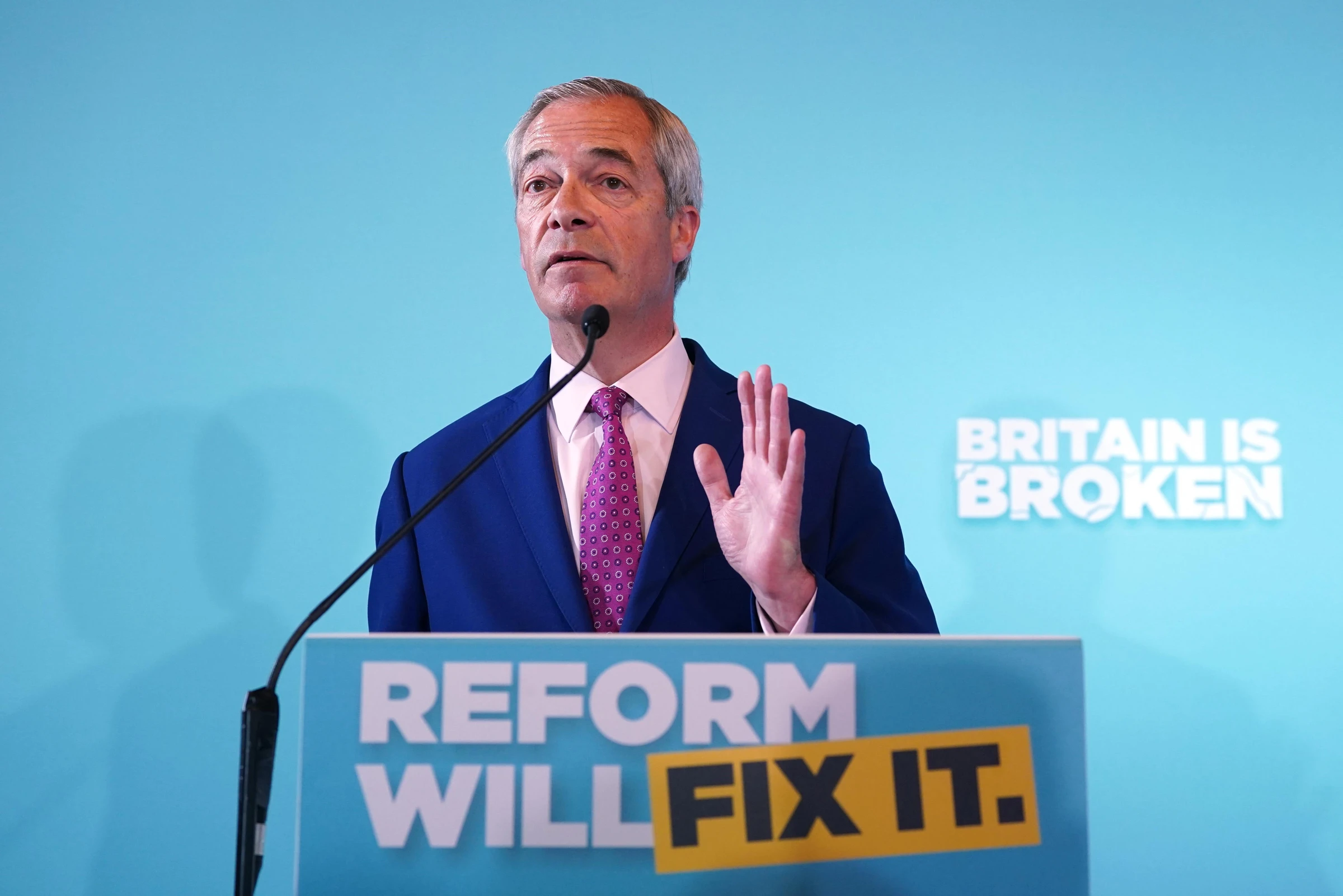 Farage's Reform UK Challenges Conservatives in Essex Elections