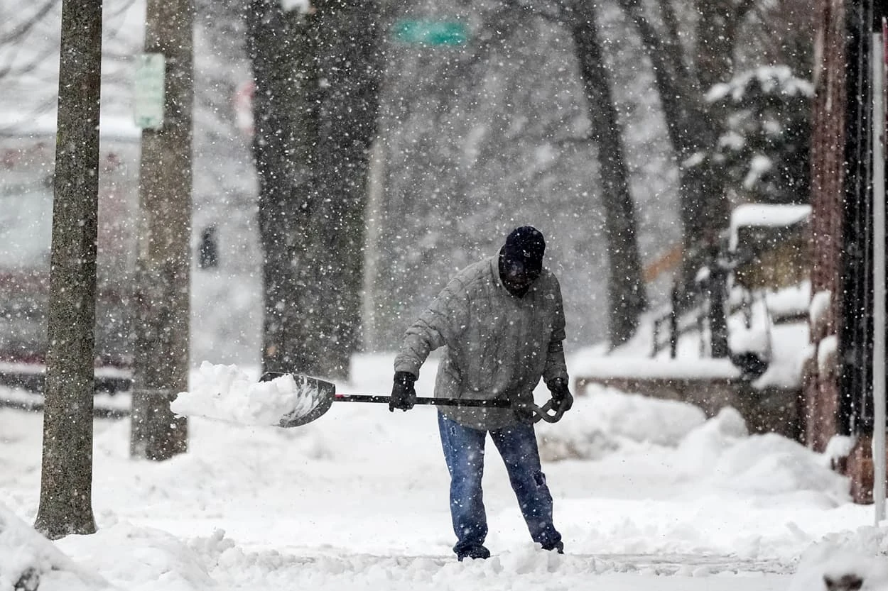 U.S. Faces Record Winter Temperatures and Snowfall