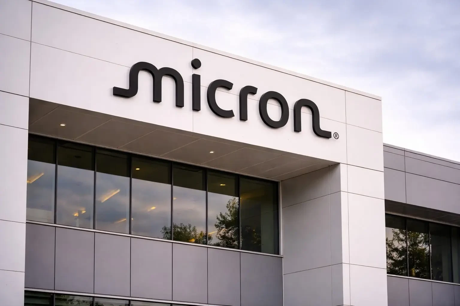 Micron to Acquire P5 Chip Site for $1.8 Billion