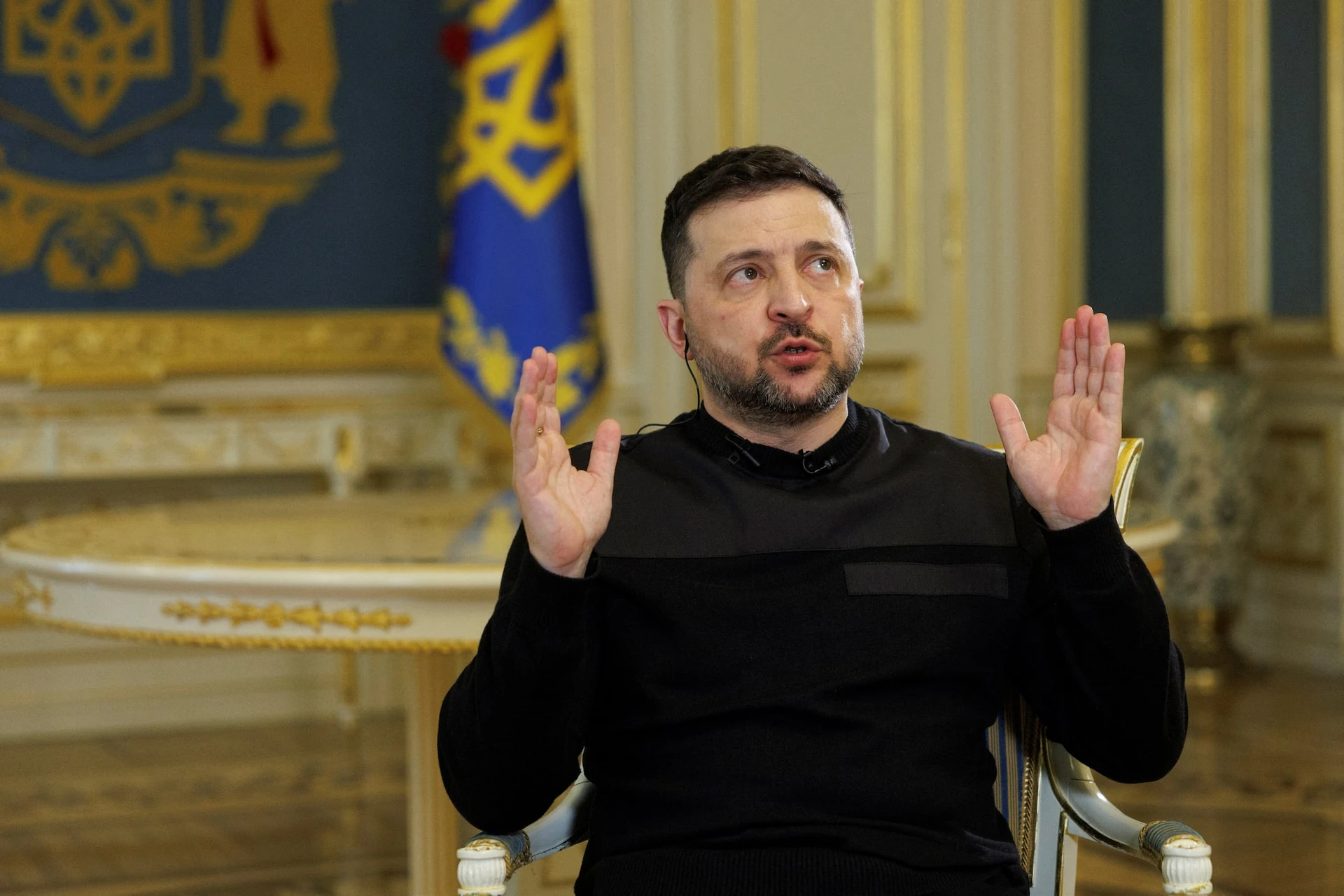 Zelensky claims US ties security guarantees to Donbas concessions