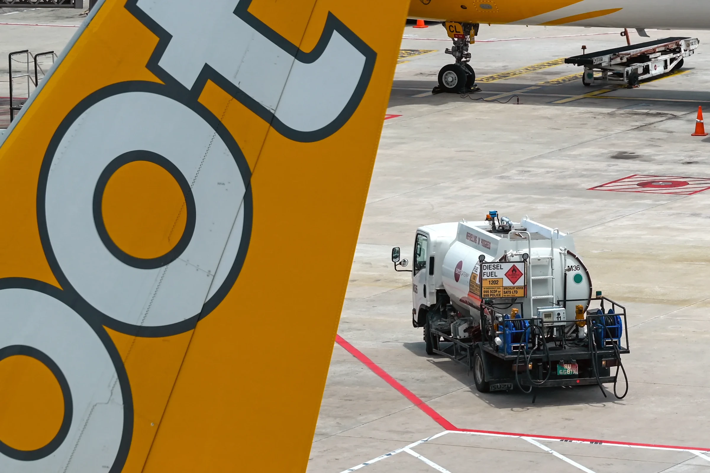 Airlines to Cut Flights Amid Ongoing Oil Crisis