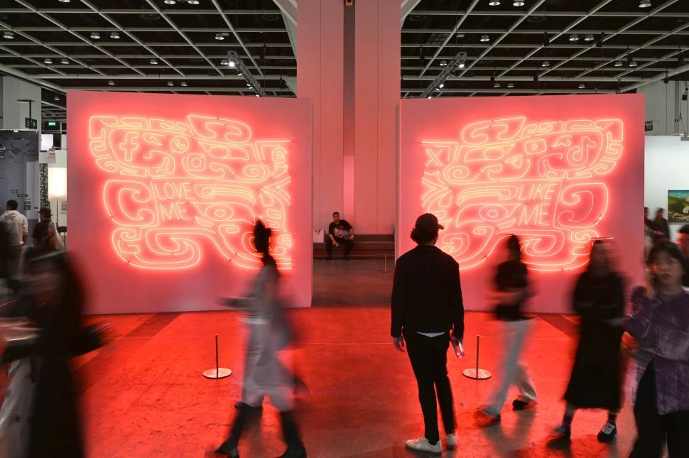Art Basel Hong Kong Sees Cautious Purchasing Trends