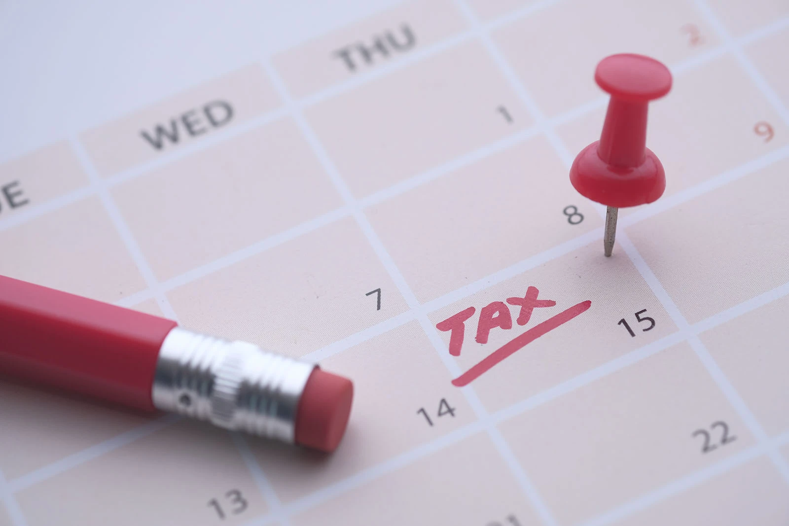 IRS Sets April 15, 2026 Deadline for 2025 Tax Returns