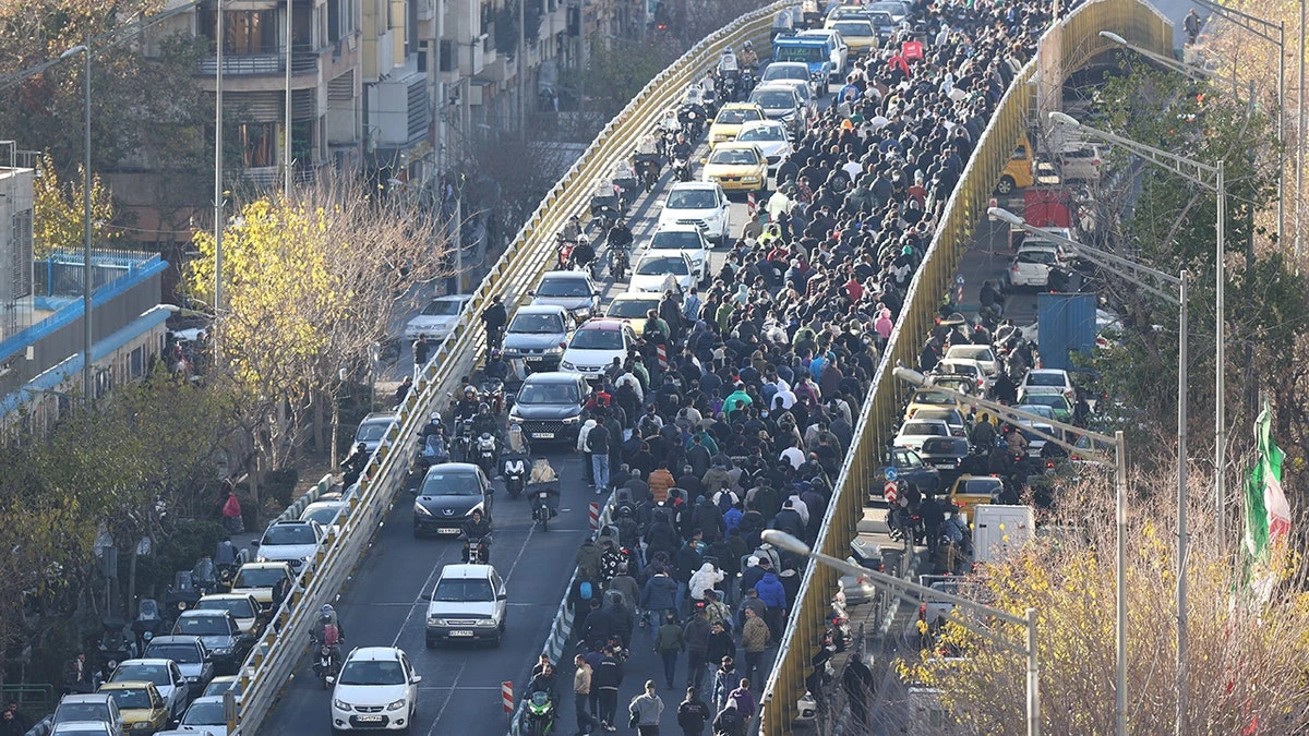 Iran Protests Intensify Amid Deadly Government Crackdown