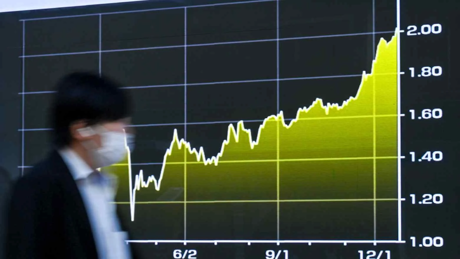 Japan's bond interest payments to exceed 45 trillion yen