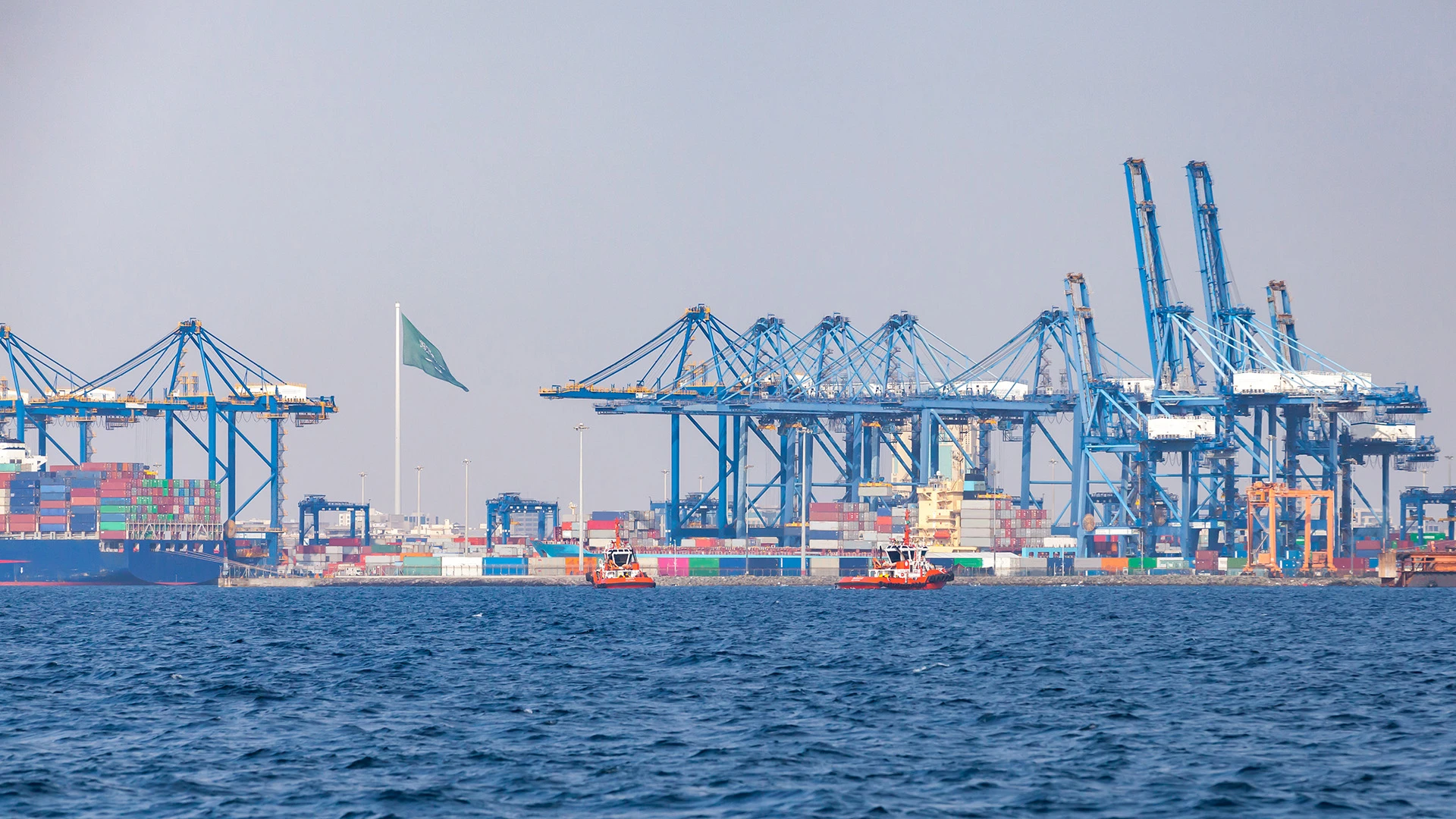 Greece Joins US and Saudi Arabia on Shipping Emissions