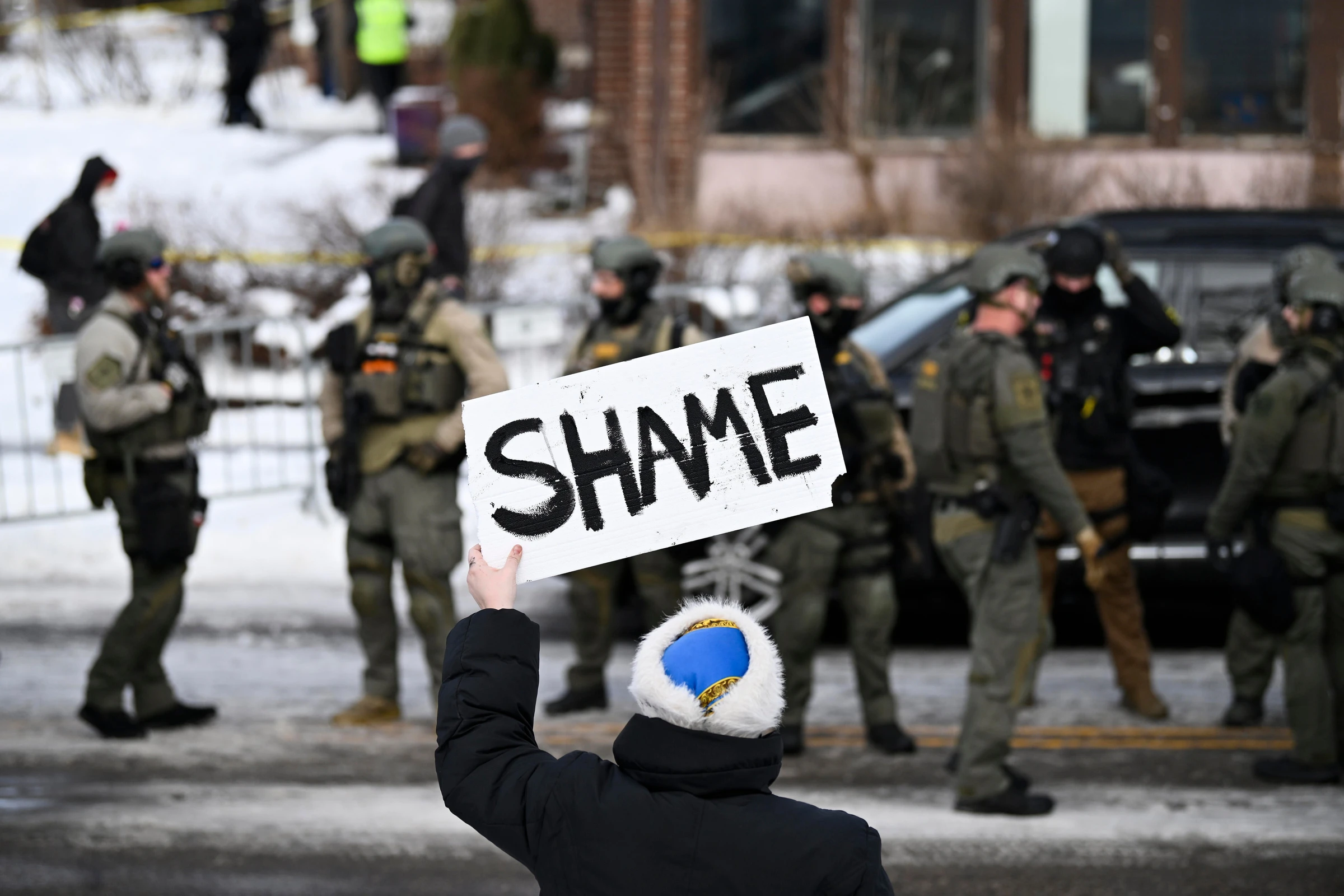 Federal Agent Shoots Woman in Minneapolis Enforcement Operation