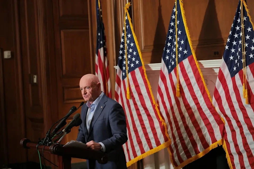 Pentagon Moves to Downgrade Senator Kelly's Military Rank