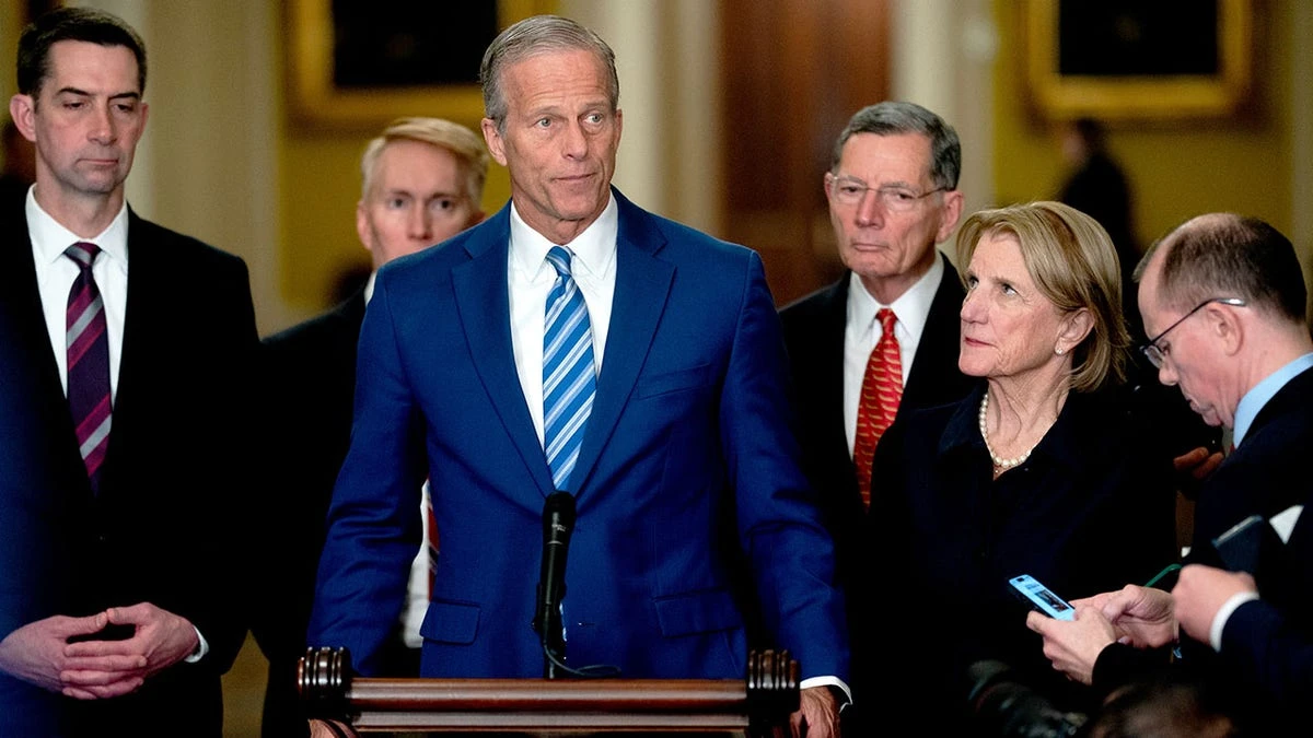 Republicans Advance Partisan Funding Strategy for DHS