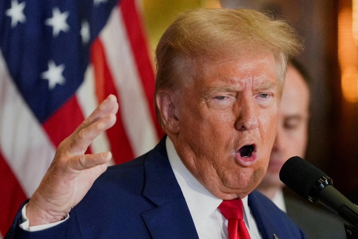 Trump Imposes Tariff on European Goods Amid Greenland Dispute