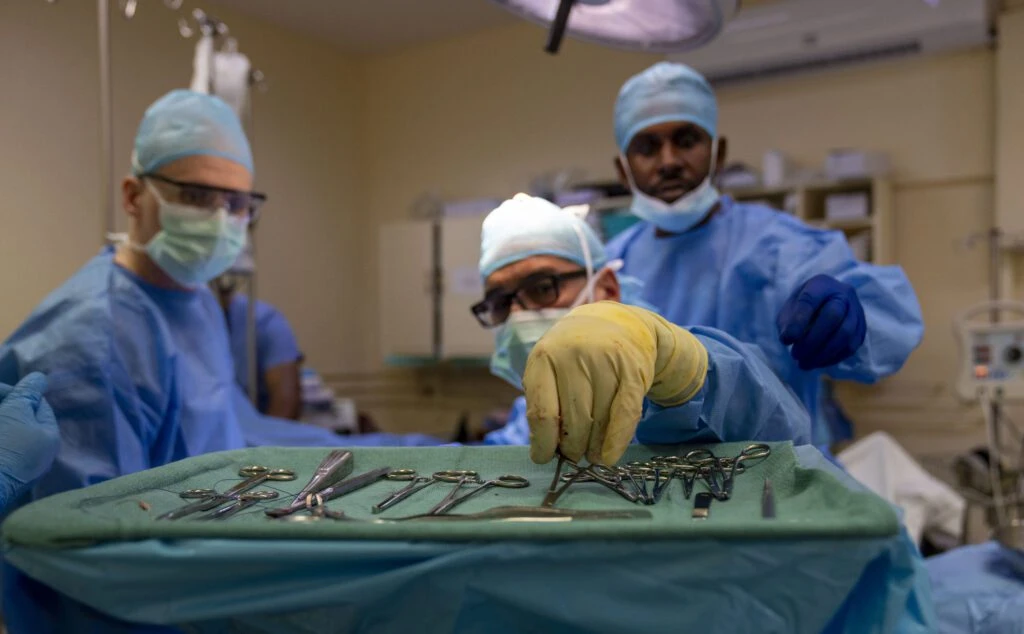 NHS warns of joint surgery delays due to bone cement shortage