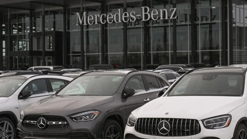 China's Auto Sales Decline Despite February Recovery
