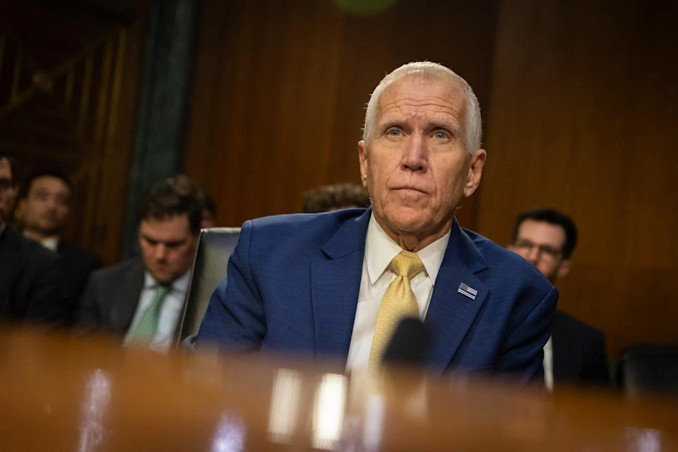 Senator Tillis Blocks Warsh Fed Nomination Amid Investigation