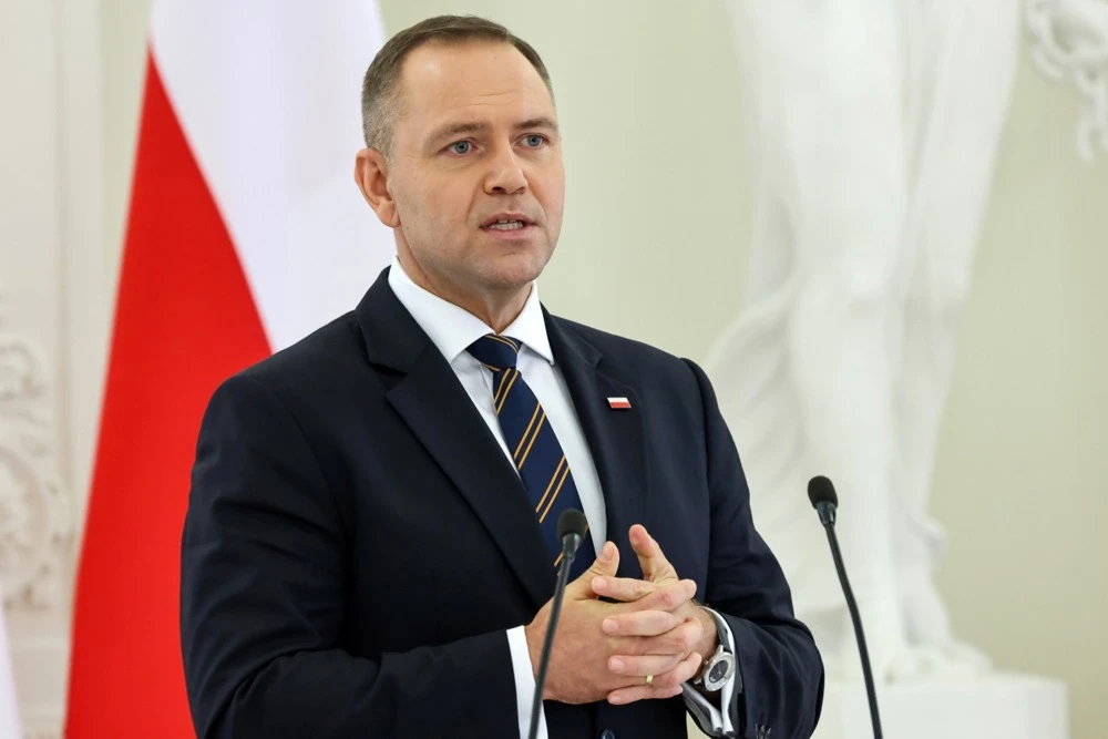 Polish President Vetoes €44 Billion EU Defense Plan