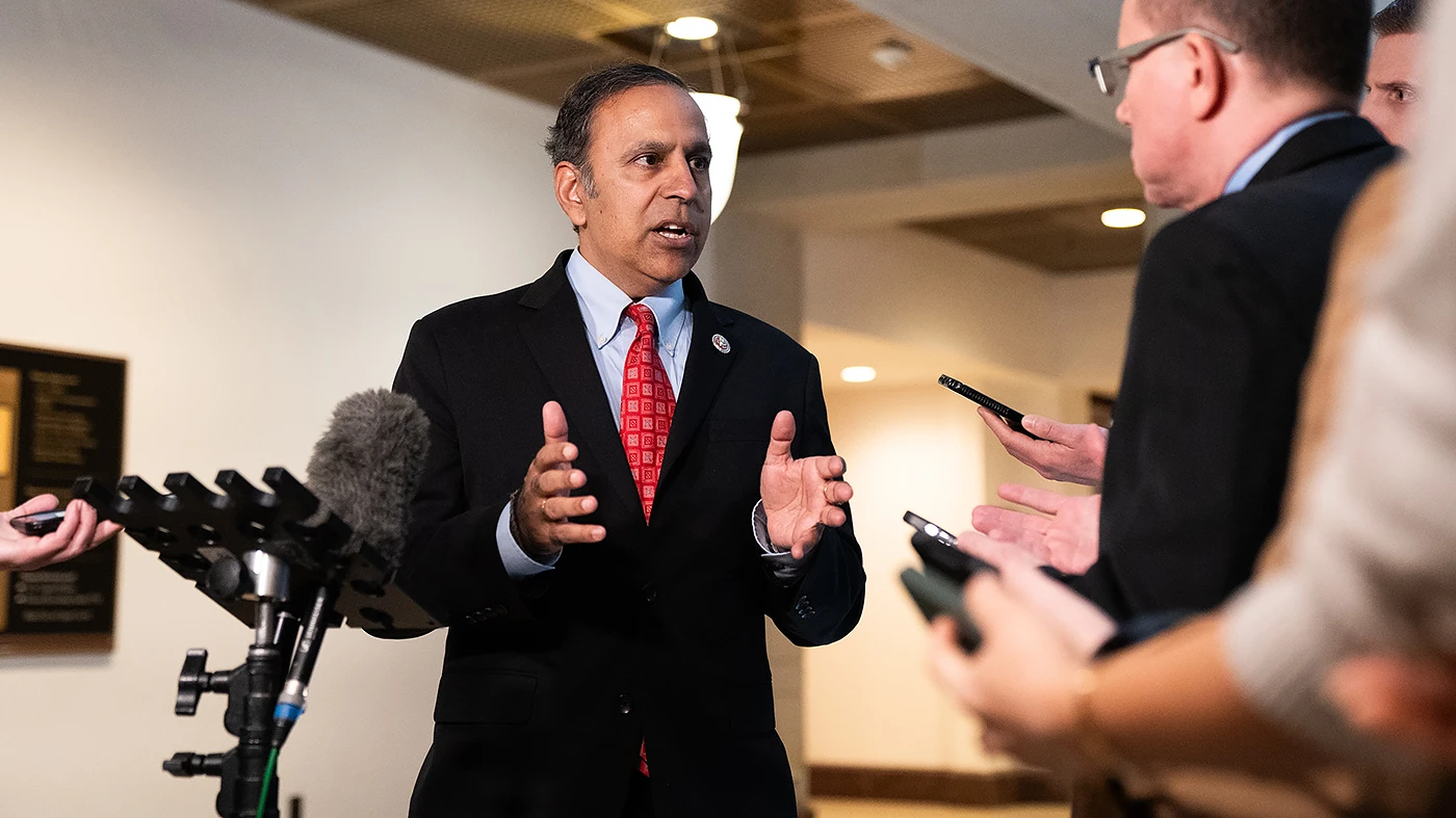 Congressman urges rejection of clemency for Maxwell