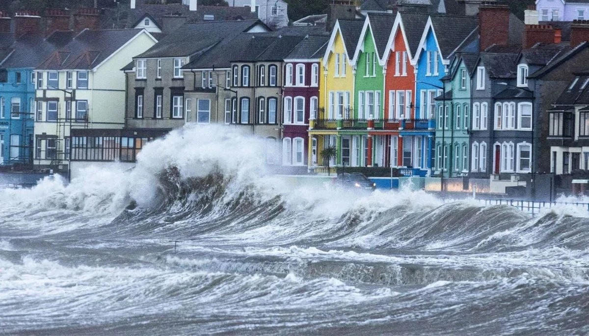 Storm Dave to Bring Severe Weather to UK