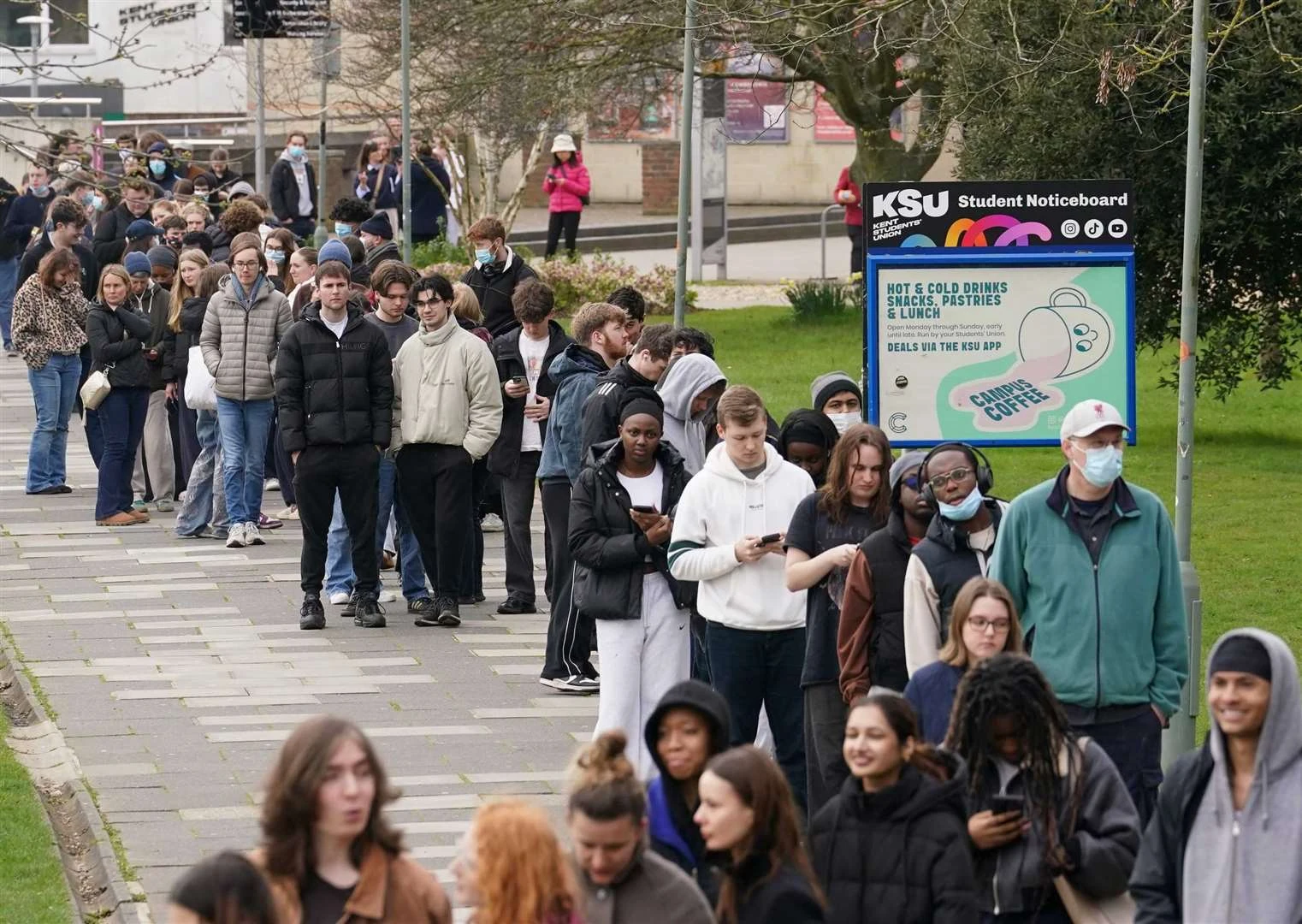 Meningitis outbreak in Kent linked to nightclub causes fatalities