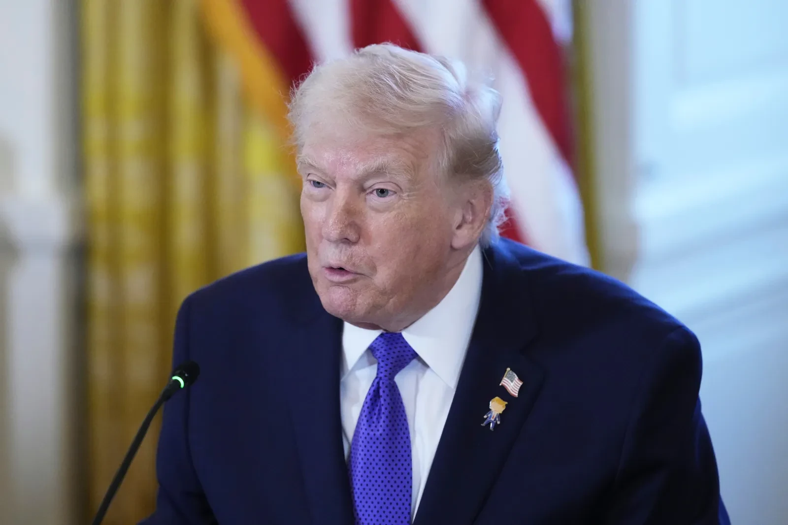 US Lawmakers Oppose War Powers Resolution on Iran