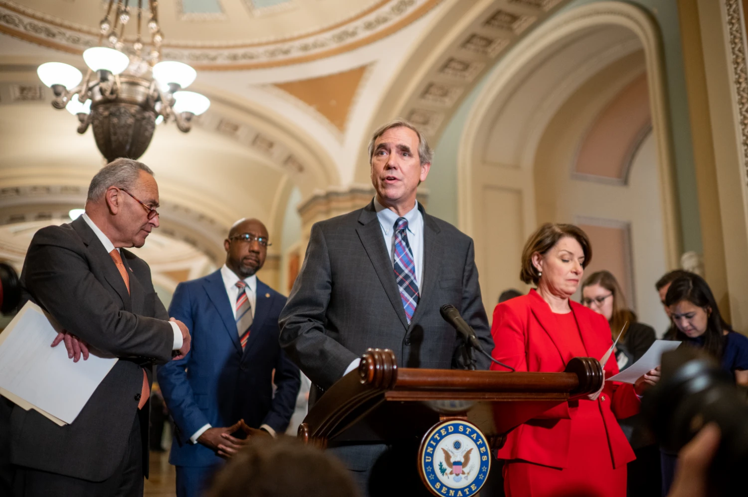 Senators Seek Clarity on Trump Settlement Impacting Student Loans