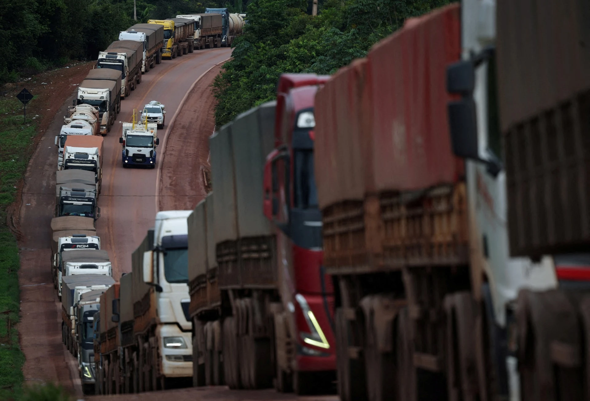 U.S. Truck Drivers Struggle Amid Soaring Diesel Prices
