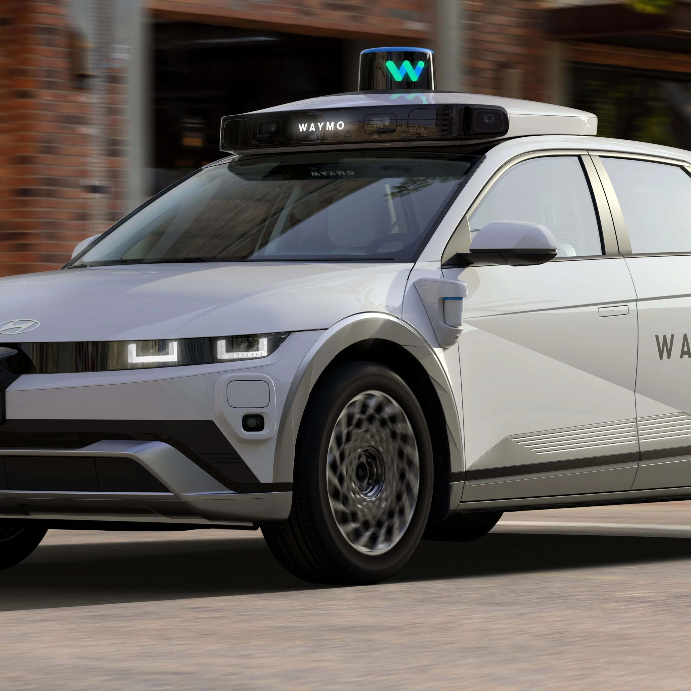 CES 2026 Highlights Progress in Self-Driving Robotaxis