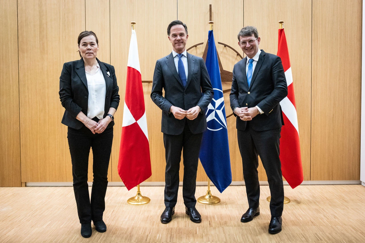 NATO Strengthens Arctic Presence Amid Greenland Tensions