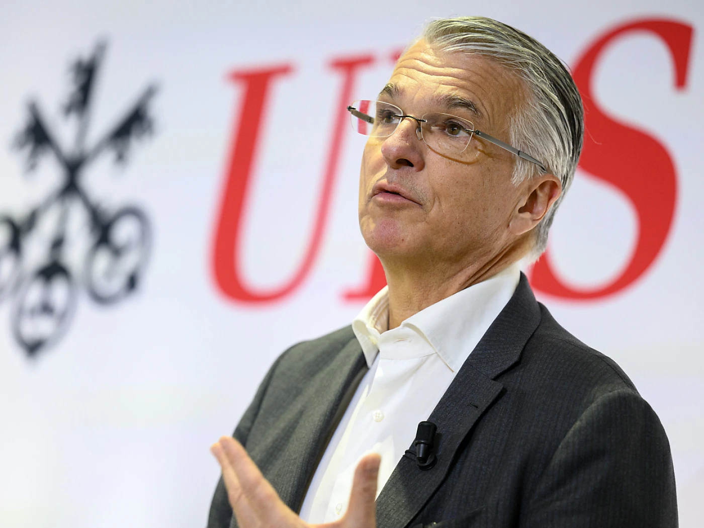 Switzerland proposes $20 billion capital increase for UBS