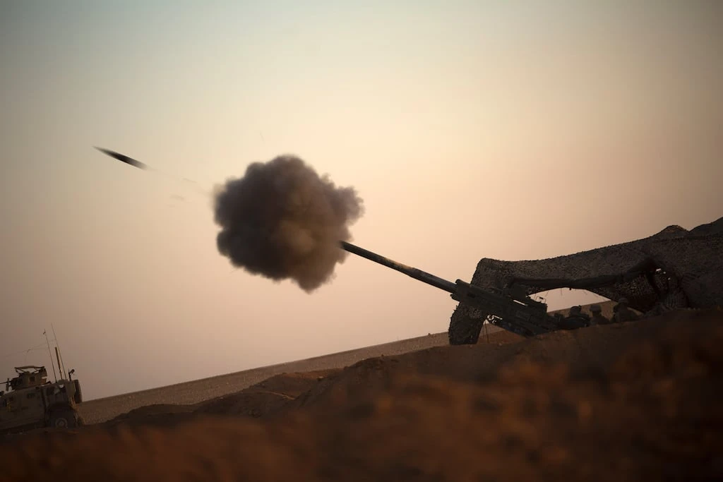 US military launches strikes against Islamic State in Syria