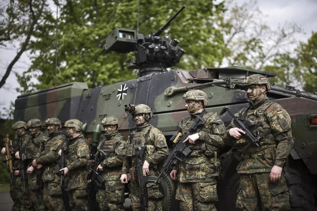 EU Defense Commissioner Proposes 100,000 Troop Force