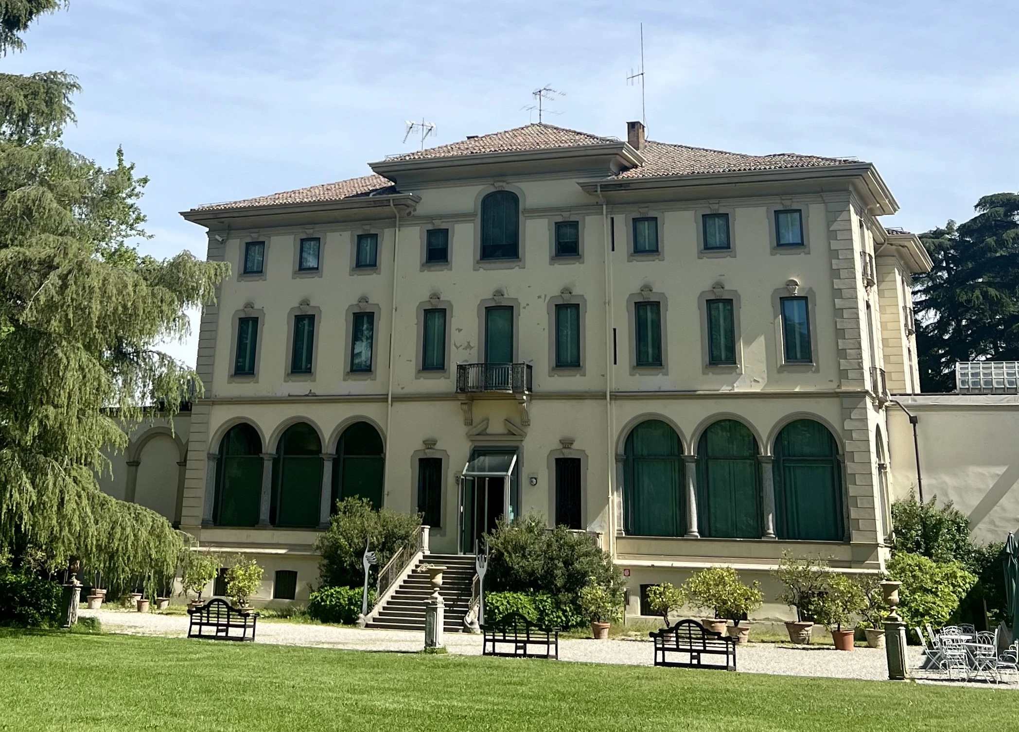 Venice Biennale Artists Demand Exclusion of Three Nations