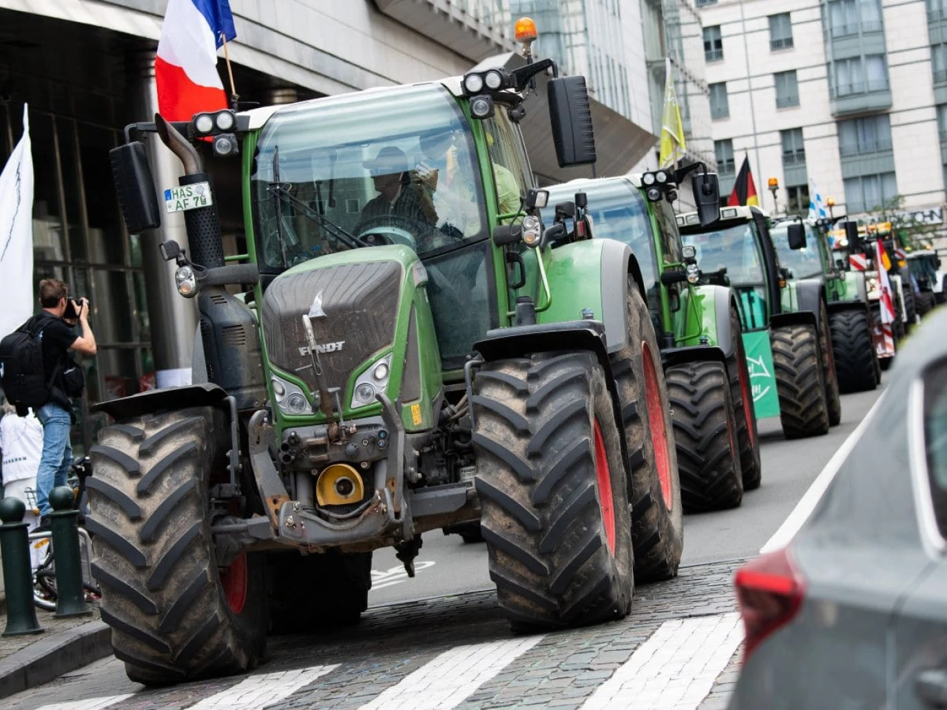 France Broadens Demands on Agricultural Policy Amid Protests