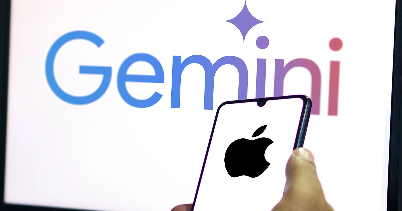 Apple partners with Google to enhance Siri using AI